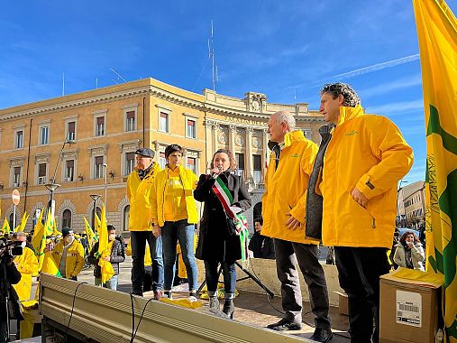 manifestanti coldiretti a grosseto