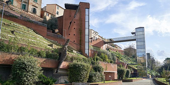 L'ascensore a Peccioli
